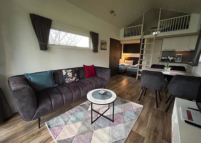 Tiny House 1D